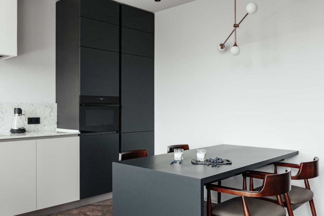 At Home Apartment Odesa Exterior photo